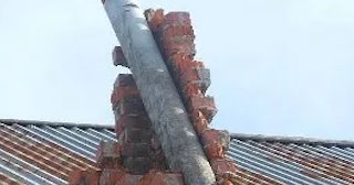 Демонтаж дымохода в частном доме по выгодной цене от 574 рублей | Сварной-Слв