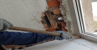 Демонтаж оконных откосов по выгодной цене от 522 руб. в Салавате - Сварной-Слв