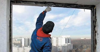 Демонтаж остекления балкона в Салавате - цена от 574 руб. - Сварной-Слв